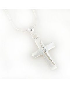 Kette mit Anhänger "Kreuz"