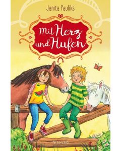 Mit Herz und Hufen (1) - Janita Pauliks | CB-Buchshop | 331651000